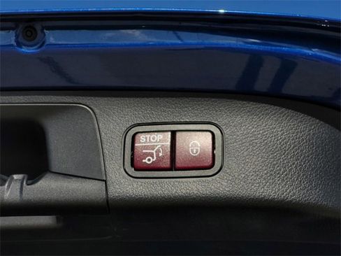 Certified 2025 Mercedes-Benz GLA 250 GLA 250 image 10