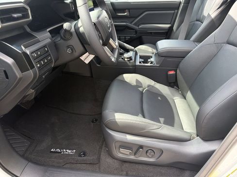 New 2026 Toyota 4Runner Limited AWD/4WD image 17