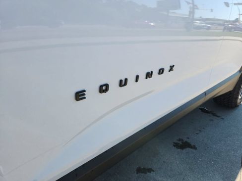 New 2027 Chevrolet Equinox ACTIV w/ Convenience Package III AWD/4WD image 32
