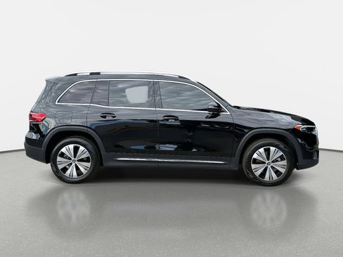 Used 2023 Mercedes-Benz EQB 250+ image 2