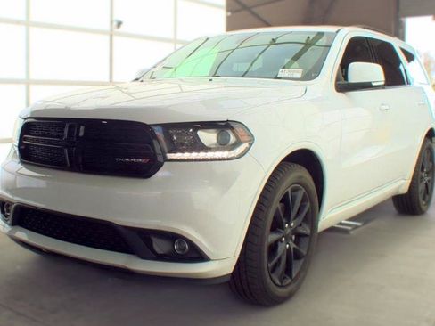 Used 2017 Dodge Durango GT w/ Premium Group AWD/4WD image 4