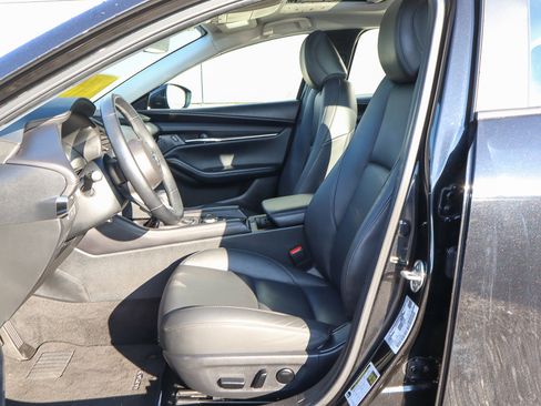 Used 2025 MAZDA MAZDA3 s image 7