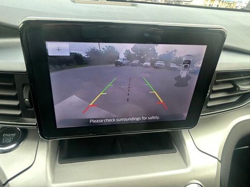 Used 2022 Ford Explorer XLT image 46