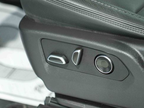 Used 2025 GMC Sierra 2500 Denali w/ Denali Reserve Package image 23