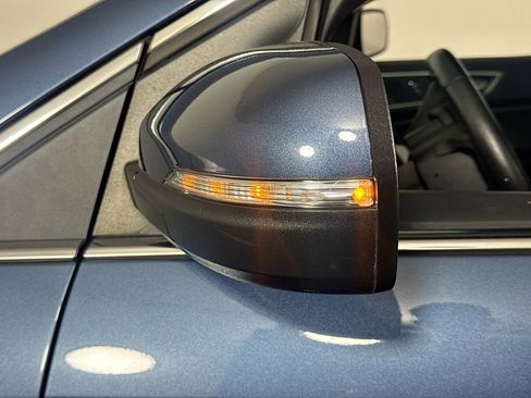 Used 2019 Ford Edge SEL w/ Equipment Group 201A FWD image 19