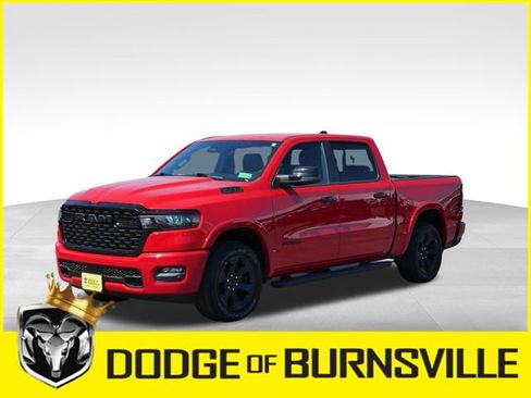 Used 2025 RAM 1500 Big Horn AWD/4WD image 3