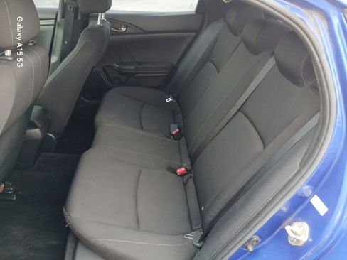 Used 2018 Honda Civic Sport image 12