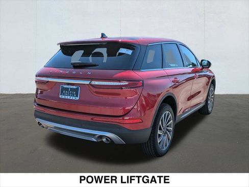 New 2025 Lincoln Corsair Reserve image 2