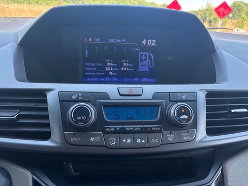 Used 2011 Honda Odyssey EX-L image 13