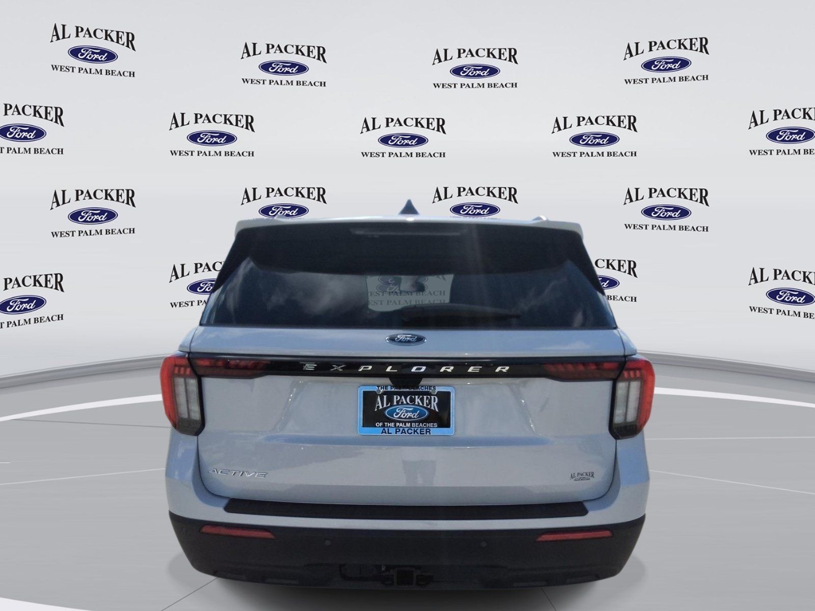 New 2026 Ford Explorer Active RWD image 4