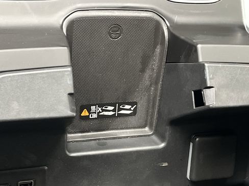 Certified 2023 Chevrolet Silverado 1500 LTZ image 27