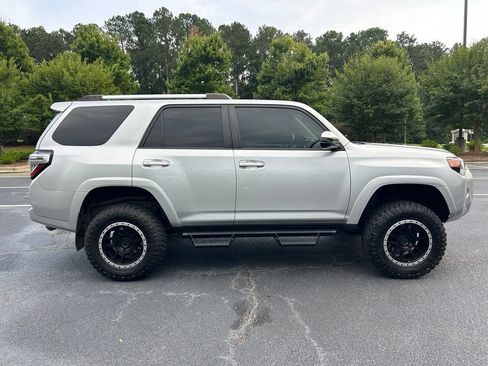 Used 2019 Toyota 4Runner SR5 Premium AWD/4WD image 20