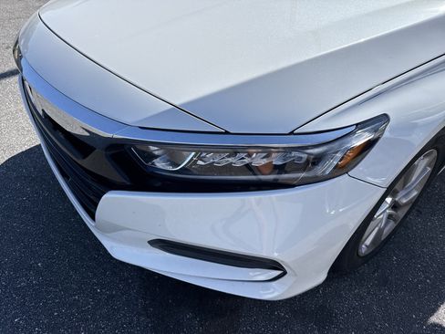 Used 2019 Honda Accord LX image 6