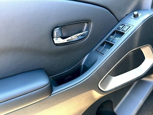 New 2026 Nissan Frontier SV w/ SV Convenience Package image 13