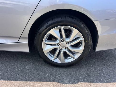Used 2020 Honda Accord LX image 30