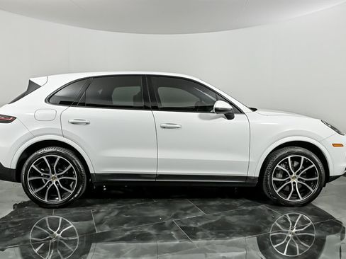Used 2020 Porsche Cayenne S AWD/4WD image 10
