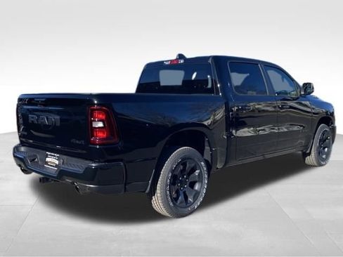 New 2026 RAM 1500 4x4 Crew Cab image 7