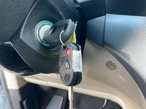 Used 2018 Ford Escape SE w/ SE Sync 3 Package image 22