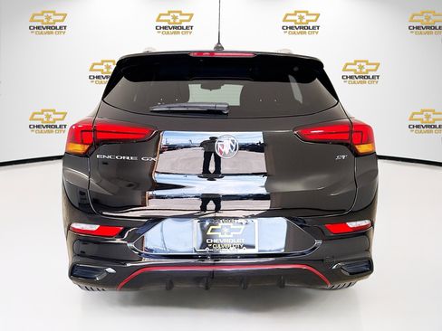Used 2023 Buick Encore GX Select w/ Sport Touring Package FWD image 6
