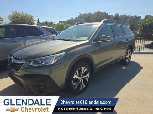 Used 2022 Subaru Outback Limited AWD/4WD image 2