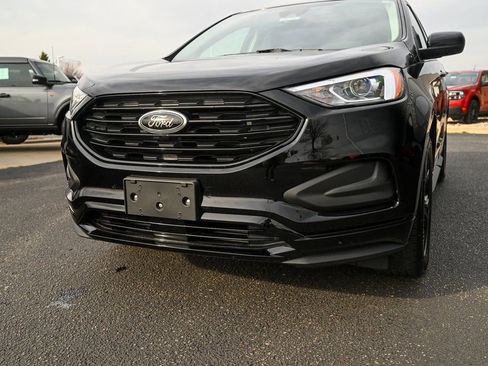New 2024 Ford Edge SE w/ Black Appearance Package image 11