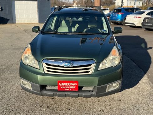 Used 2011 Subaru Outback 2.5i Premium w/ All-Weather Pkg image 5