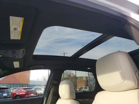 Certified 2023 Cadillac XT5 Sportv image 27