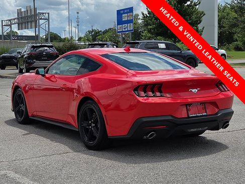 Used 2026 Ford Mustang Premium RWD image 4