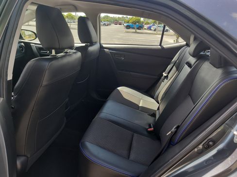Used 2019 Toyota Corolla SE FWD image 13