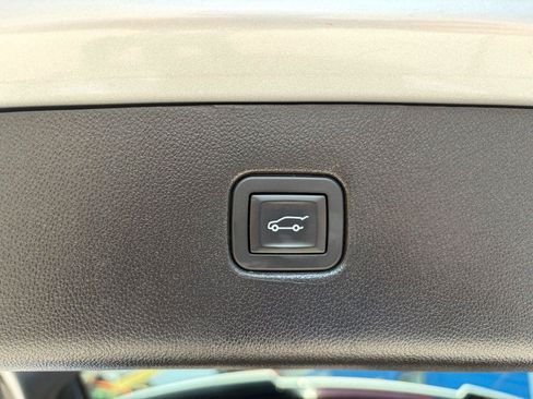 Used 2019 Chevrolet Blazer RS AWD/4WD image 20