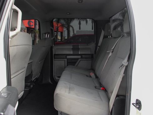 Used 2018 Ford F350 XLT image 32