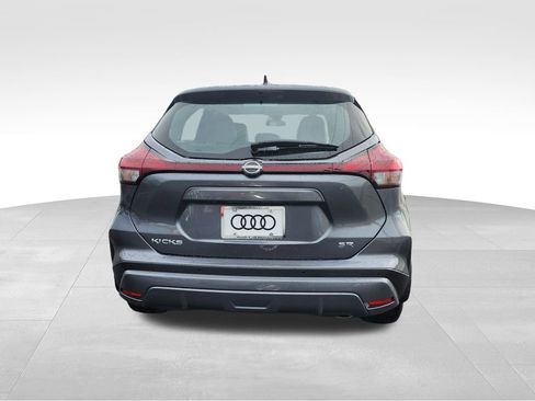 Used 2024 Nissan Kicks SR w/ SR Premium Package image 5