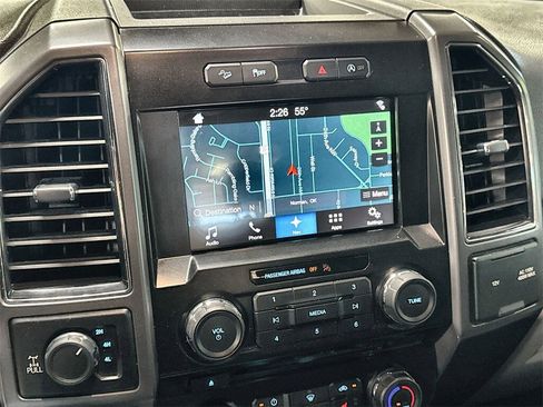 Used 2017 Ford F150 XLT w/ Equipment Group 302A Luxury image 21