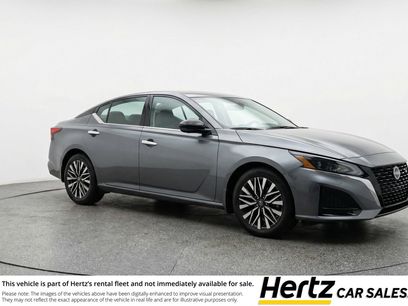 Used 2025 Nissan Altima 2.5 SV
