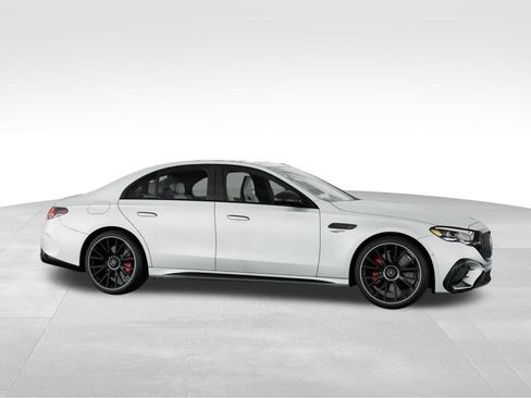 New 2026 Mercedes-Benz E 53 AMG e 4MATIC Sedan image 14