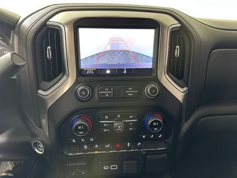 Used 2019 Chevrolet Silverado 1500 LTZ w/ LTZ Convenience Package image 22