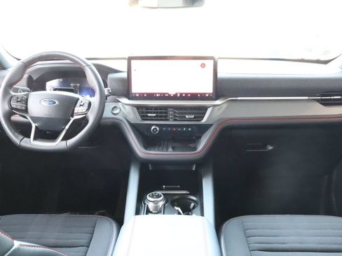 Used 2025 Ford Explorer ST-Line w/ Premium Package RWD image 27