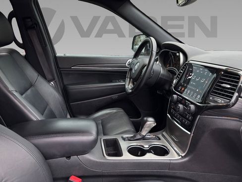 Used 2022 Jeep Grand Cherokee Limited image 11