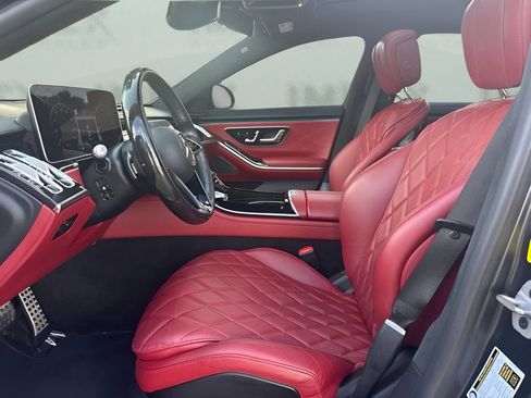 Used 2023 Mercedes-Benz S 580 4MATIC Sedan w/ AMG Line image 9