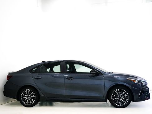 Used 2024 Kia Forte GT-Line FWD image 4