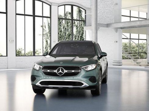 Used 2026 Mercedes-Benz GLC 300 4MATIC image 42