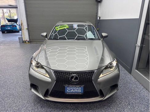 Used 2015 Lexus IS 250 w/ F-Sport Package RWD image 9