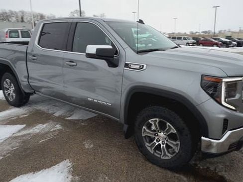 New 2026 GMC Sierra 1500 SLE image 34