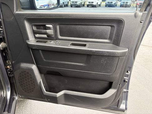 Used 2014 RAM 1500 4x4 Crew Cab w/ Protection Group image 23