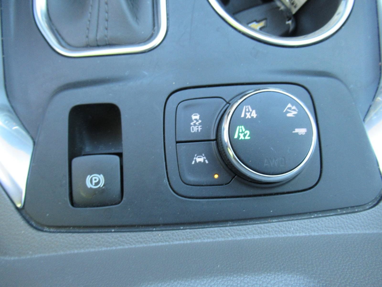 Used 2021 Chevrolet Traverse LT w/ LT Premium Package AWD/4WD image 26