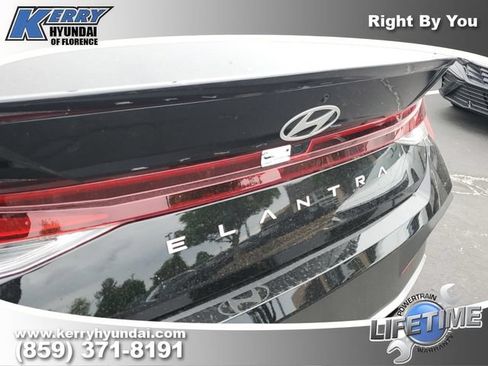 New 2026 Hyundai Elantra Sport FWD image 7