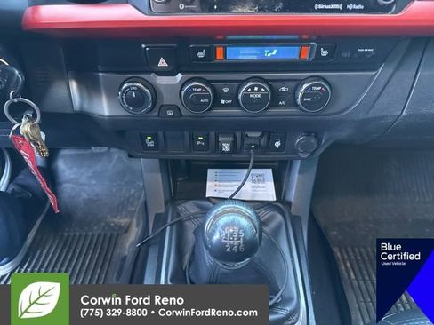 Used 2020 Toyota Tacoma TRD Off-Road w/ TRD Premium Off Road Package image 17