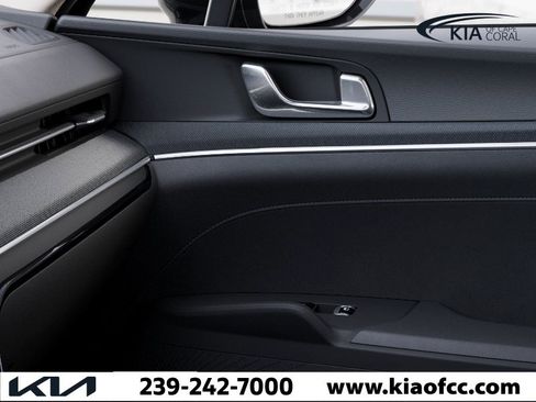 New 2026 Kia K5 LXS FWD image 25