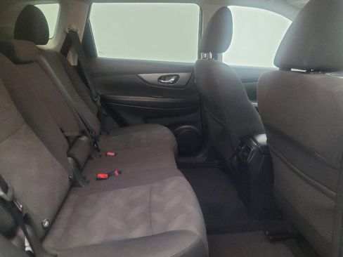 Used 2016 Nissan Rogue SV w/ SV Premium Package AWD/4WD image 19