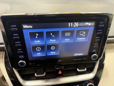 Used 2022 Toyota Corolla Cross XLE image 28